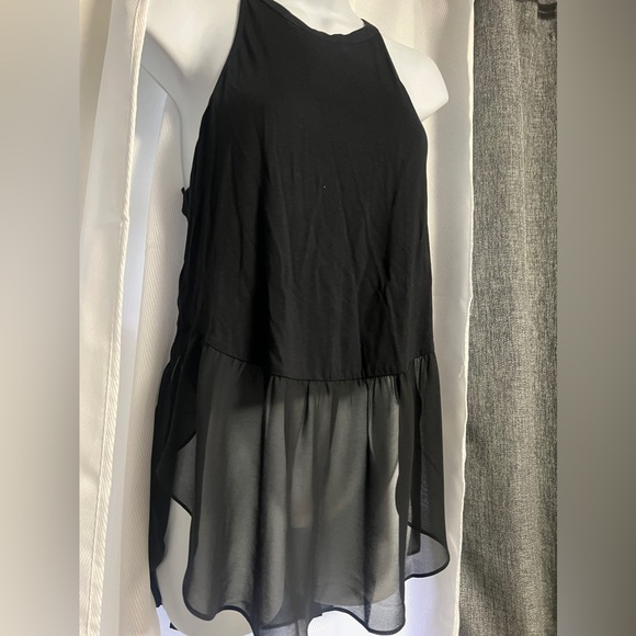 BCBGeneration NWT Contrast-Hem High/Low Top-Women’s S will fit M - Picture 6 of 6